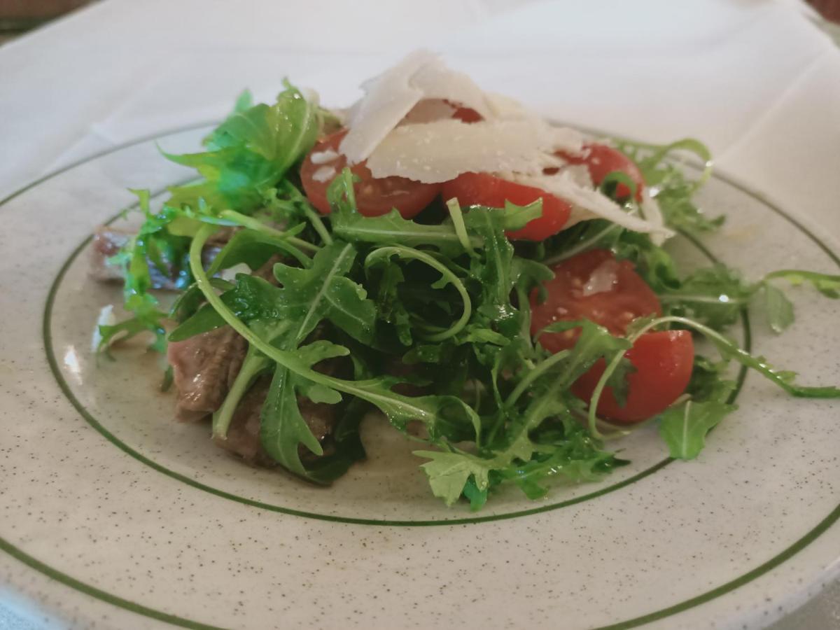 Hotel Ristorante Montenerone Apecchio Eksteriør billede